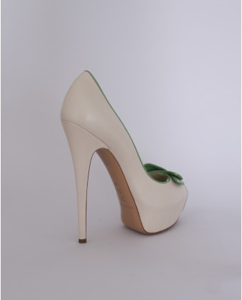 Escarpins à talons beige Casadei 