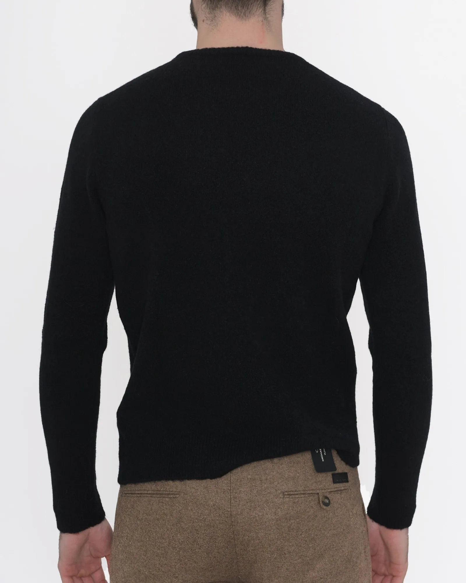 Pull noir en laine Vneck 