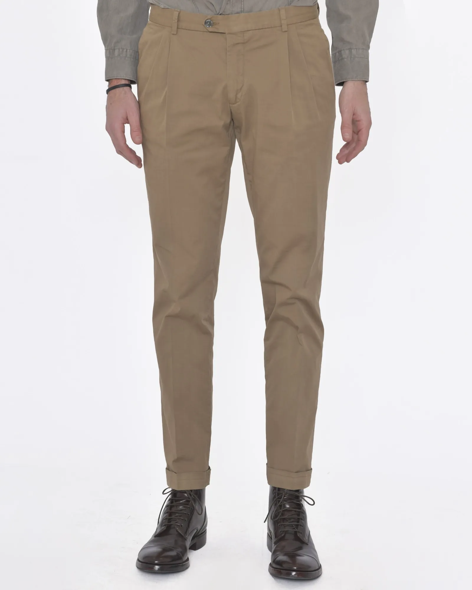 Pantalon beige foncé Roda 