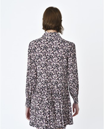 Robe motif all over fleur rose fond noir Idano 