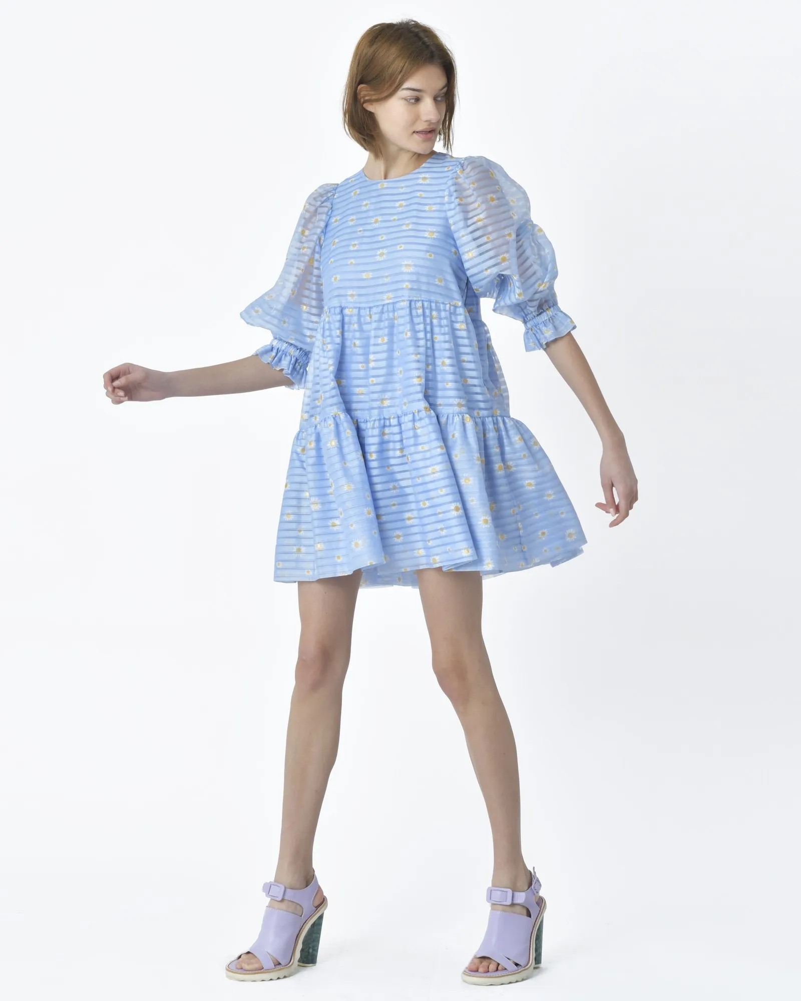 Robe bleue rayée motif all over marguerites Edward Achour 