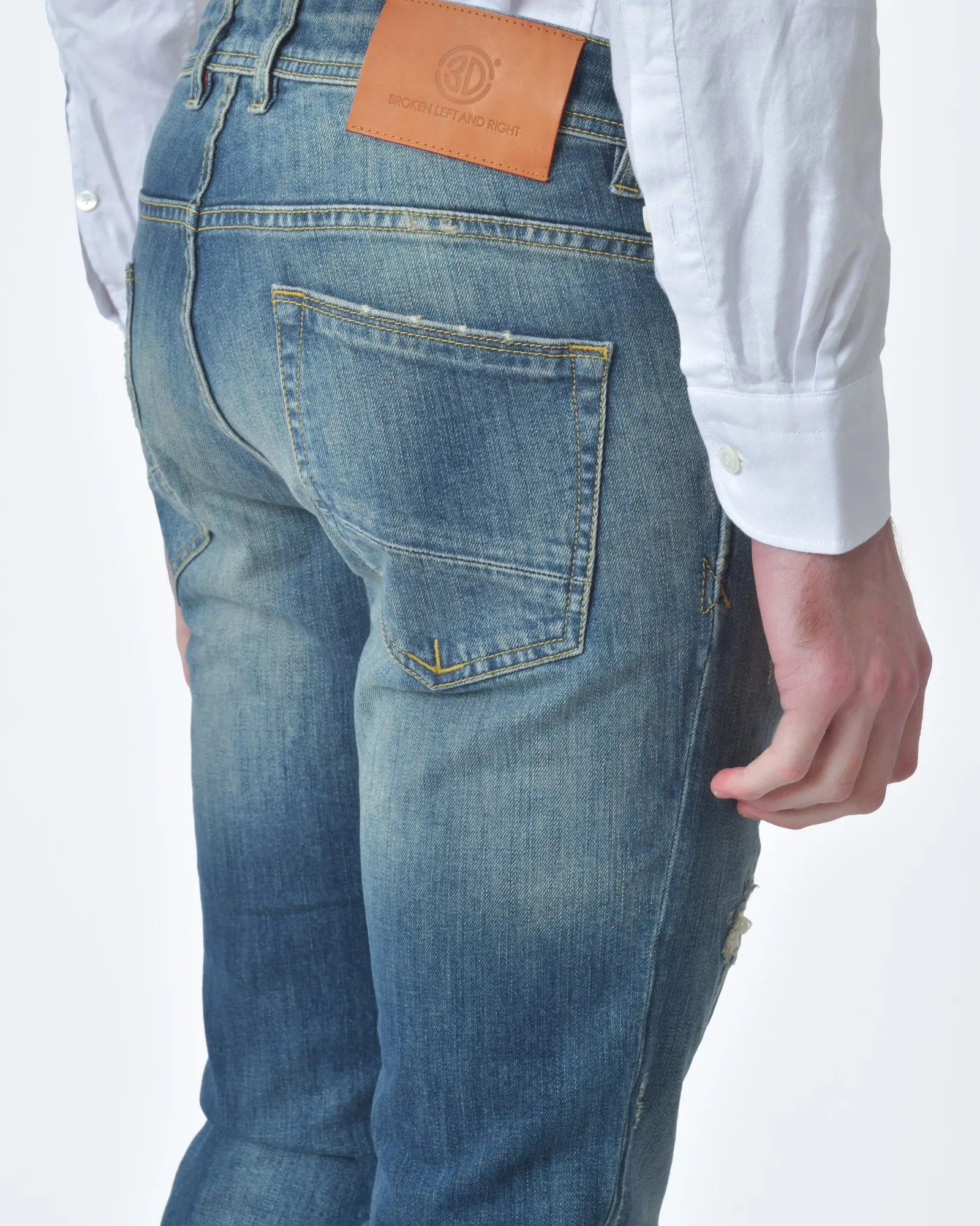 Jean denim effet déchiré  3D 