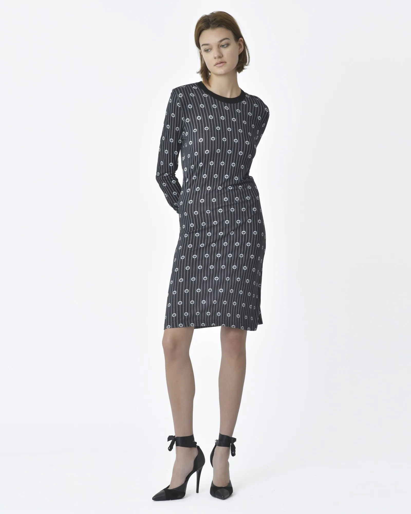 Robe noire et blanche Carven 