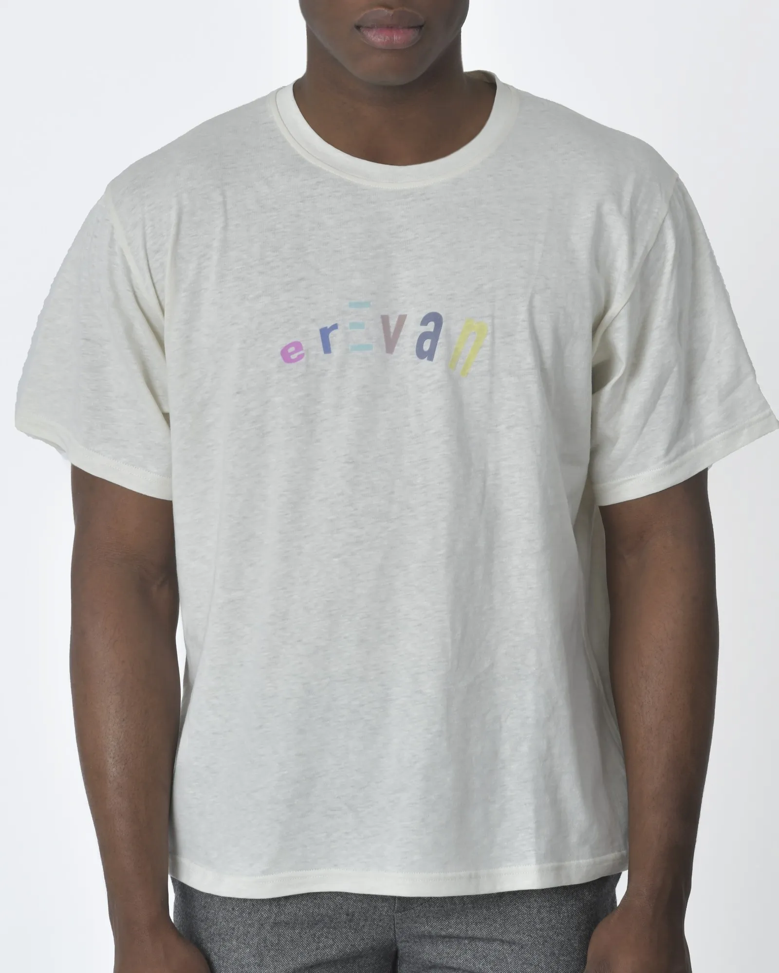 T-Shirt blanc ecriture  Erevan 