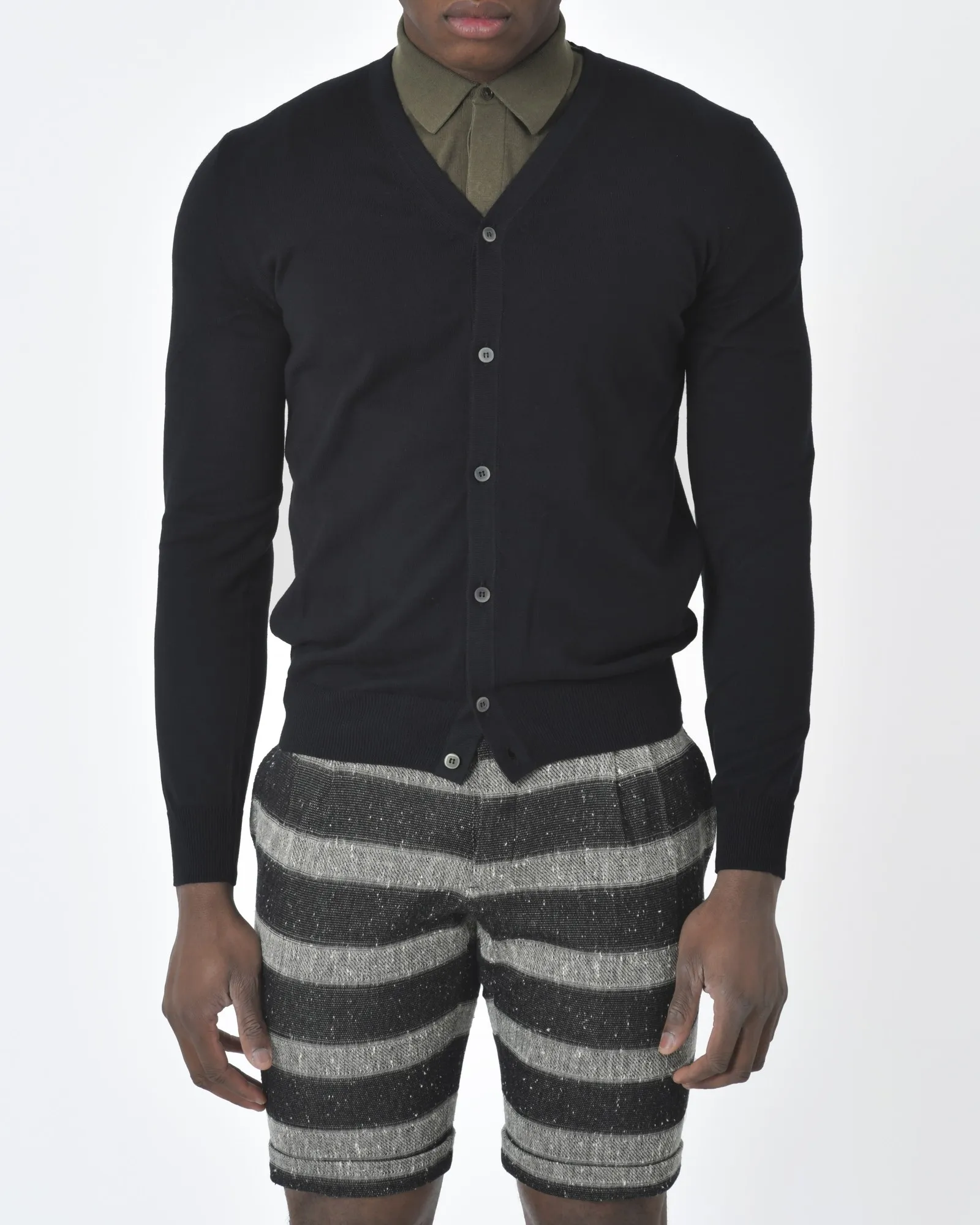 Cardigan noir Vneck 