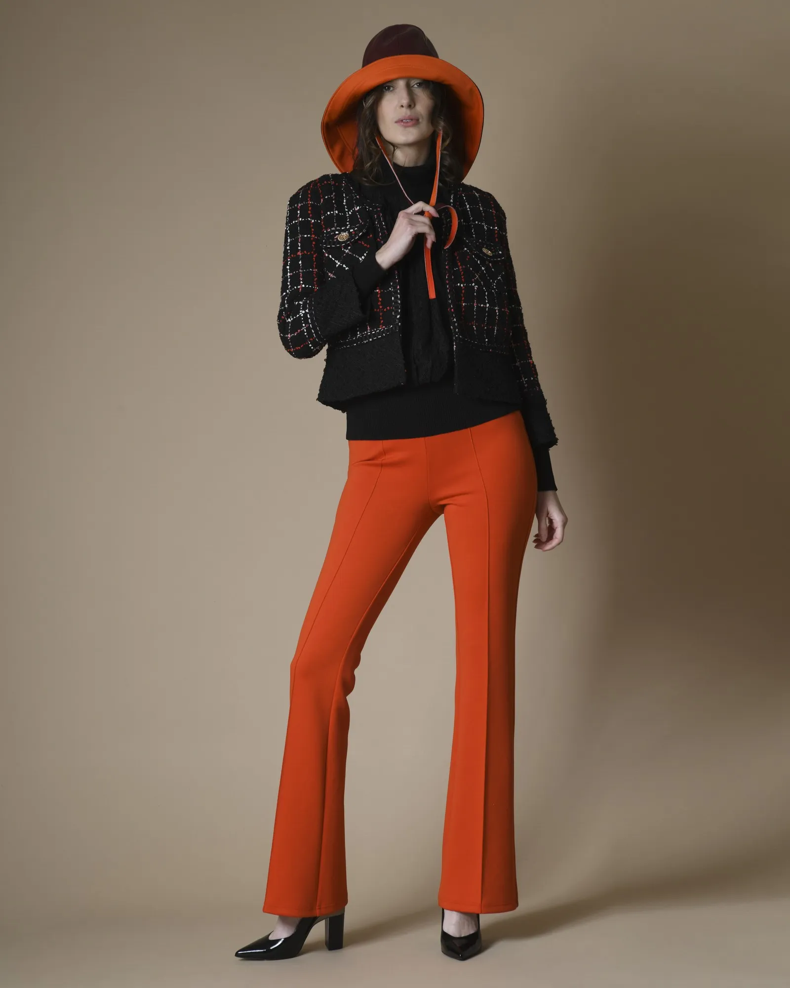 Pantalon en jersey orange évasé Edward Achour 