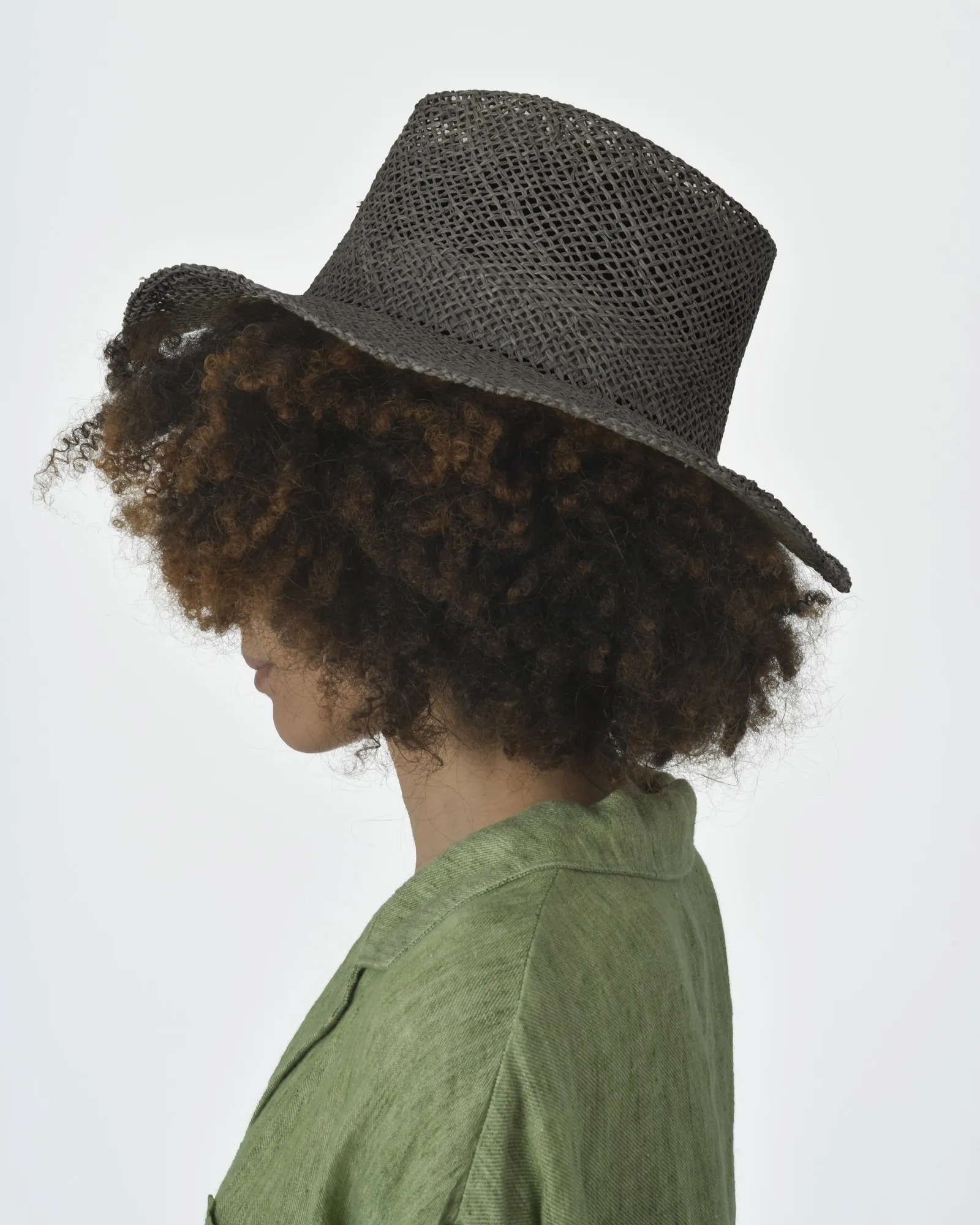 Chapeau gris unisex en raphia Reinhard Plank 