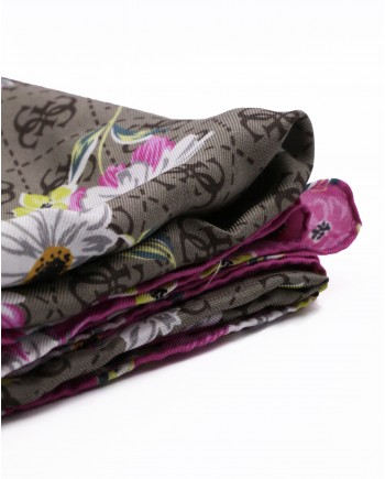 Foulard en soie gris et fuchsia à imprimé Guess 