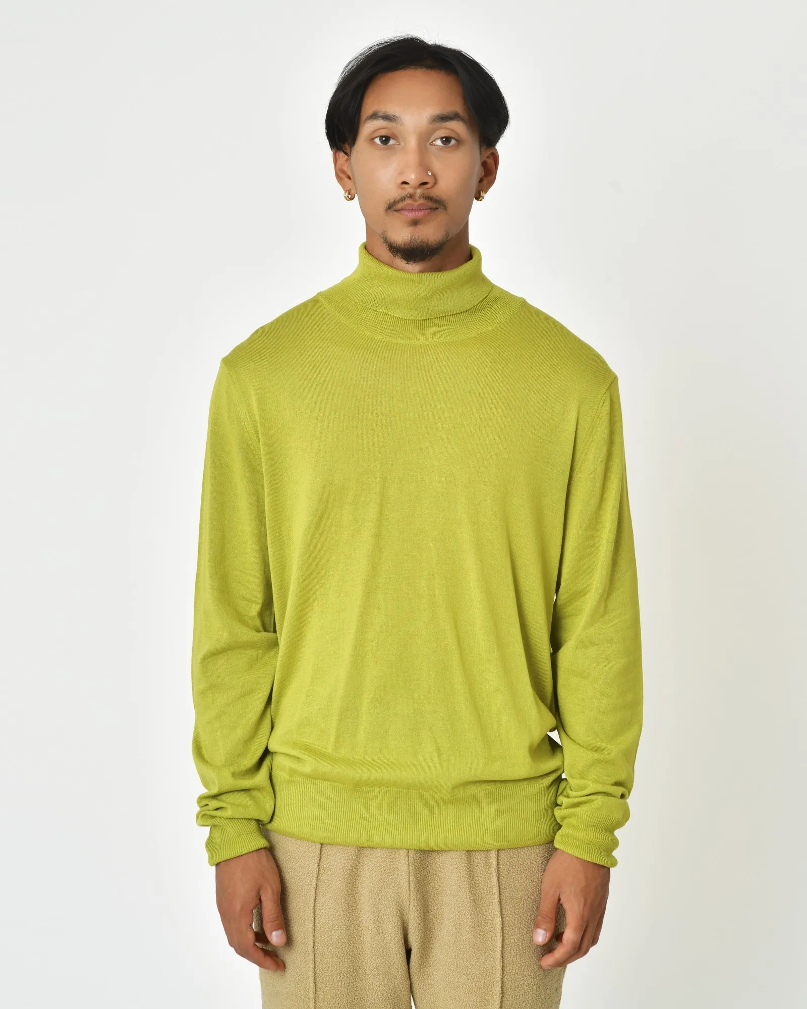 Pull à col montant vert Vneck 