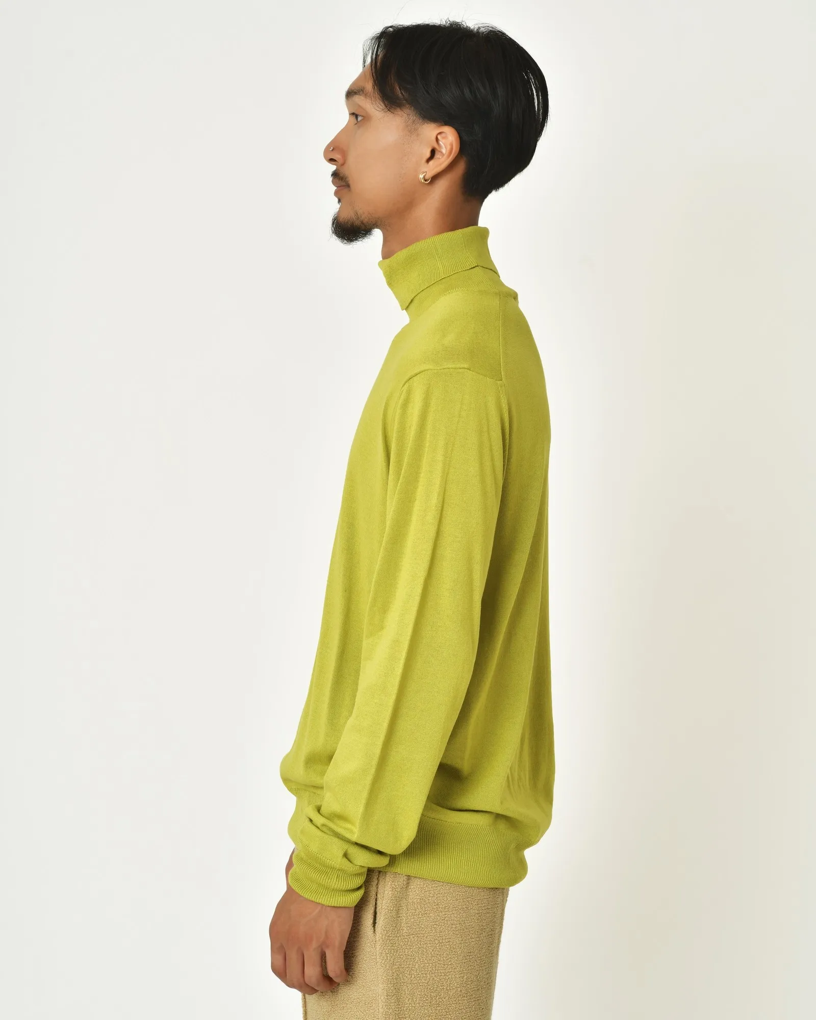 Pull à col montant vert Vneck 