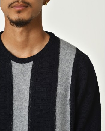 Pull en laine bicolore à rayures Vneck 