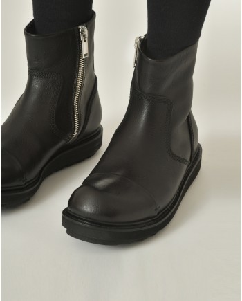 Bottes en cuir Isabel Benenato 