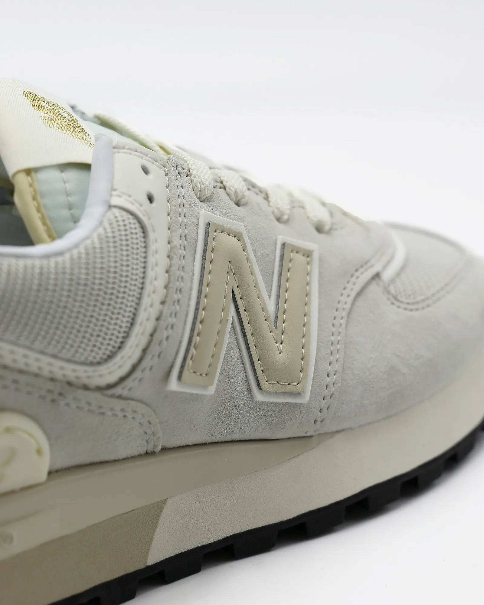 Baskets grise et beige New Balance 