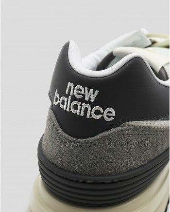 Baskets grise en toile et daim New Balance 