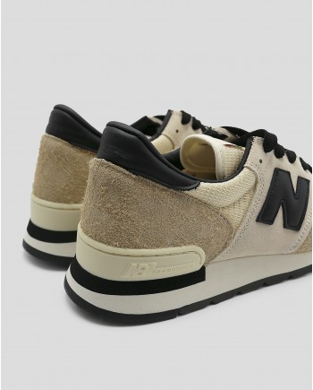 Baskets beige et noire en daim et toile New Balance 