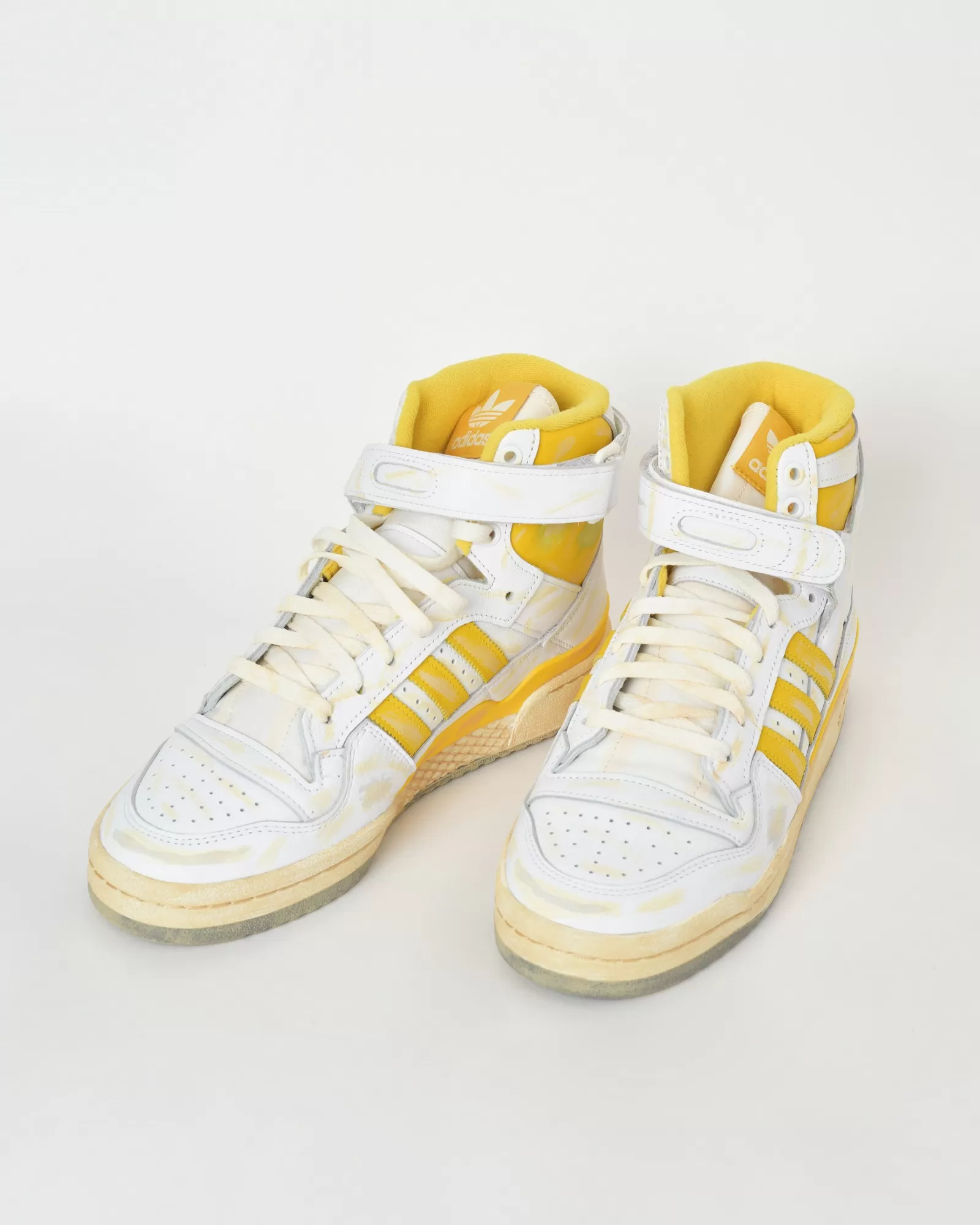 Baskets Adidas FORUM 84 HI AEC 