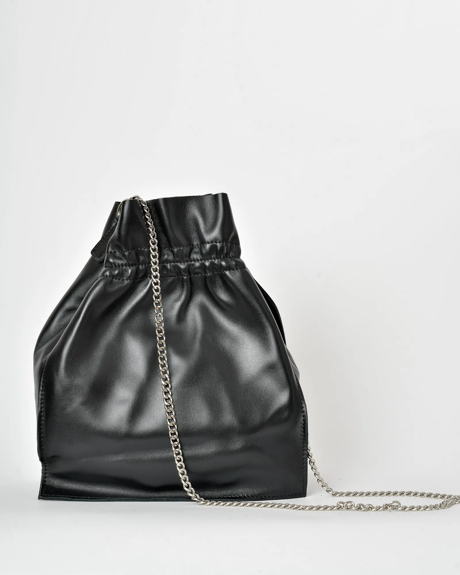 Sac sceau en cuir noir Falorni 