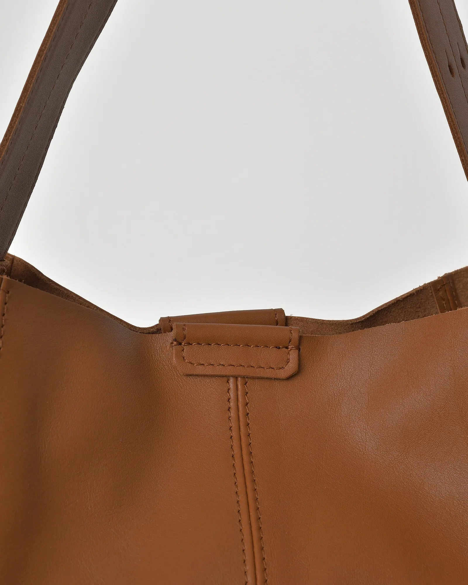 Sac porté épaule en cuir camel Falorni 