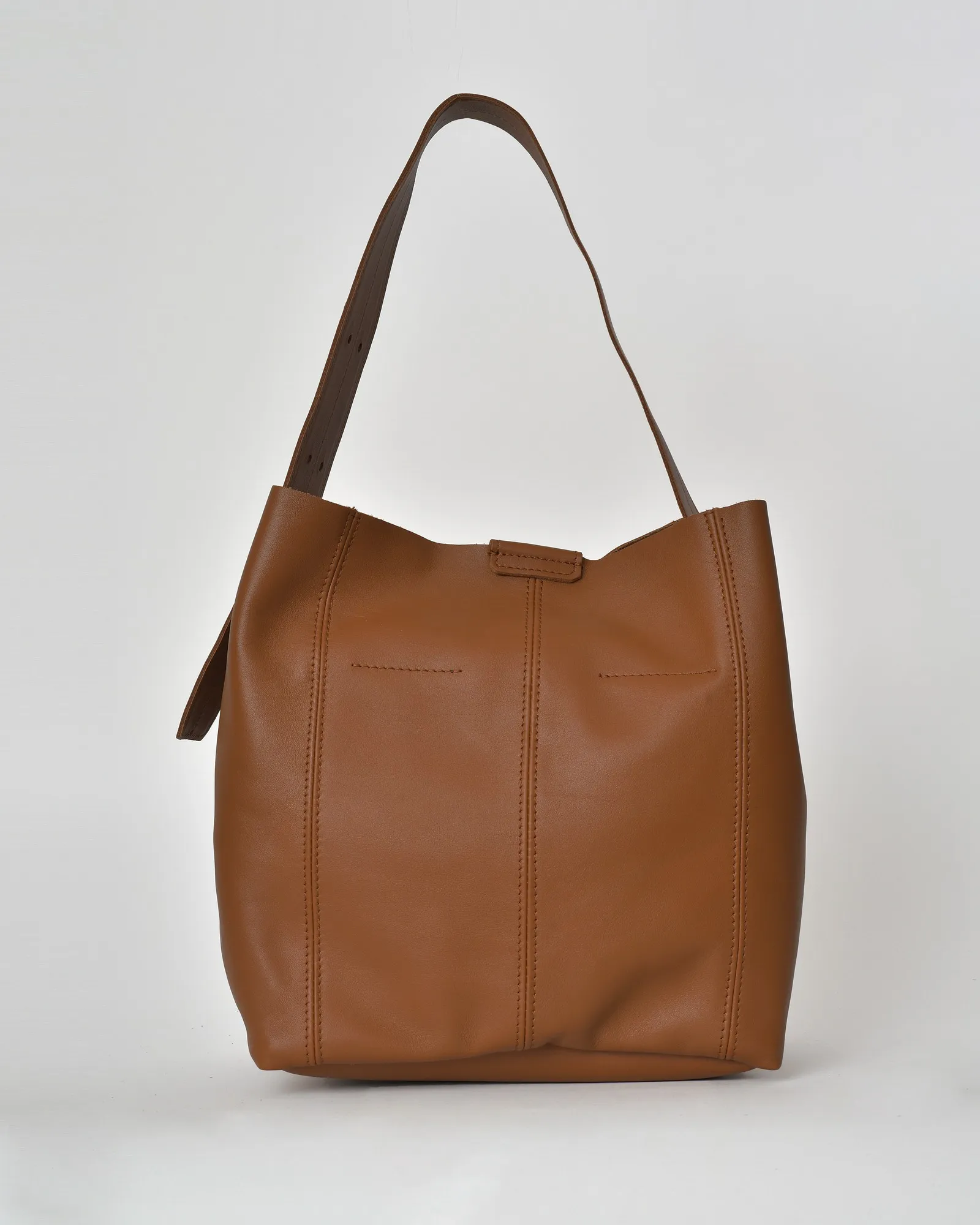 Sac porté épaule en cuir camel Falorni 