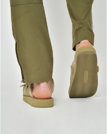 Sandales claquettes en daim taupe Suicoke 