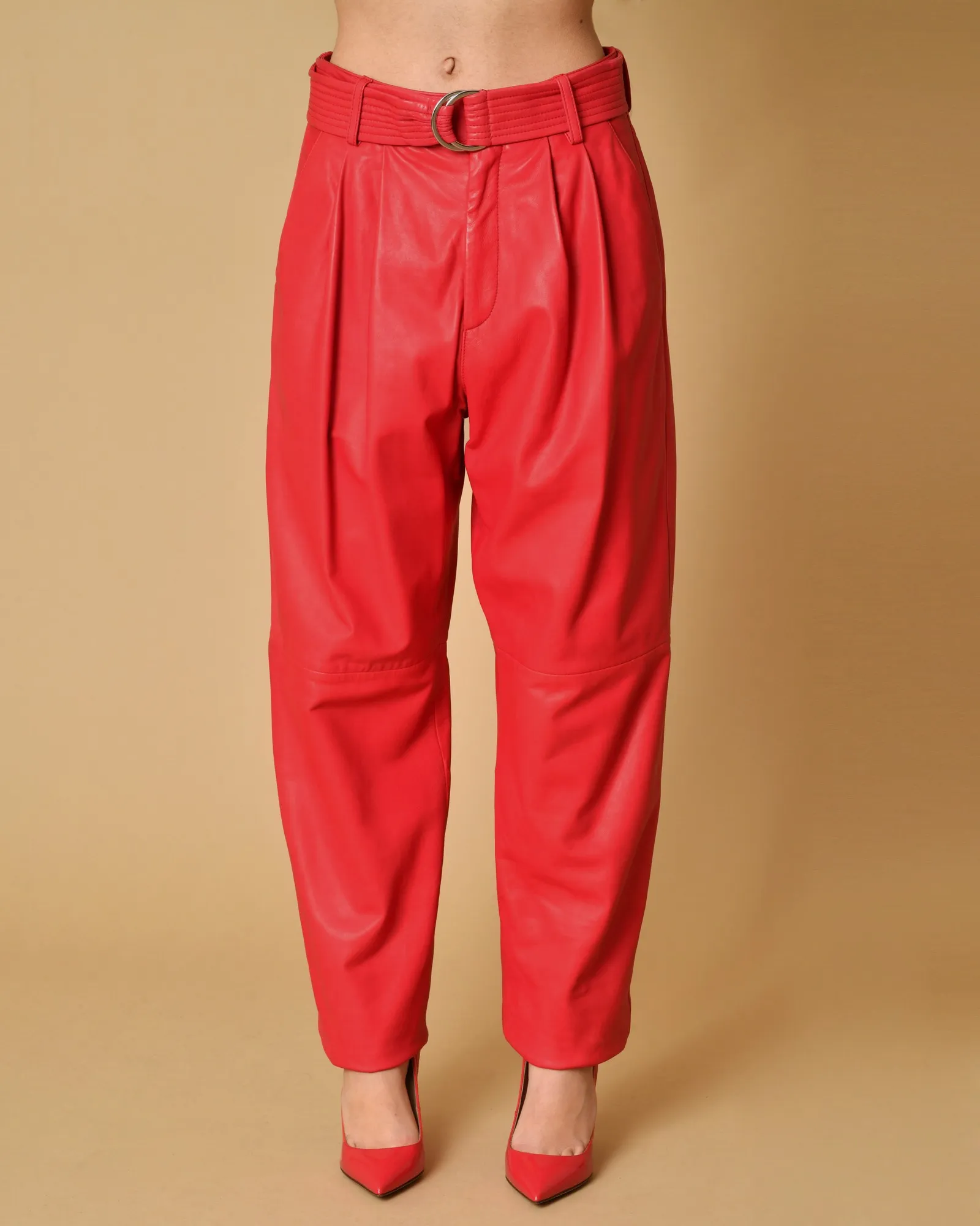 Pantalon carotte en cuir Parosh 