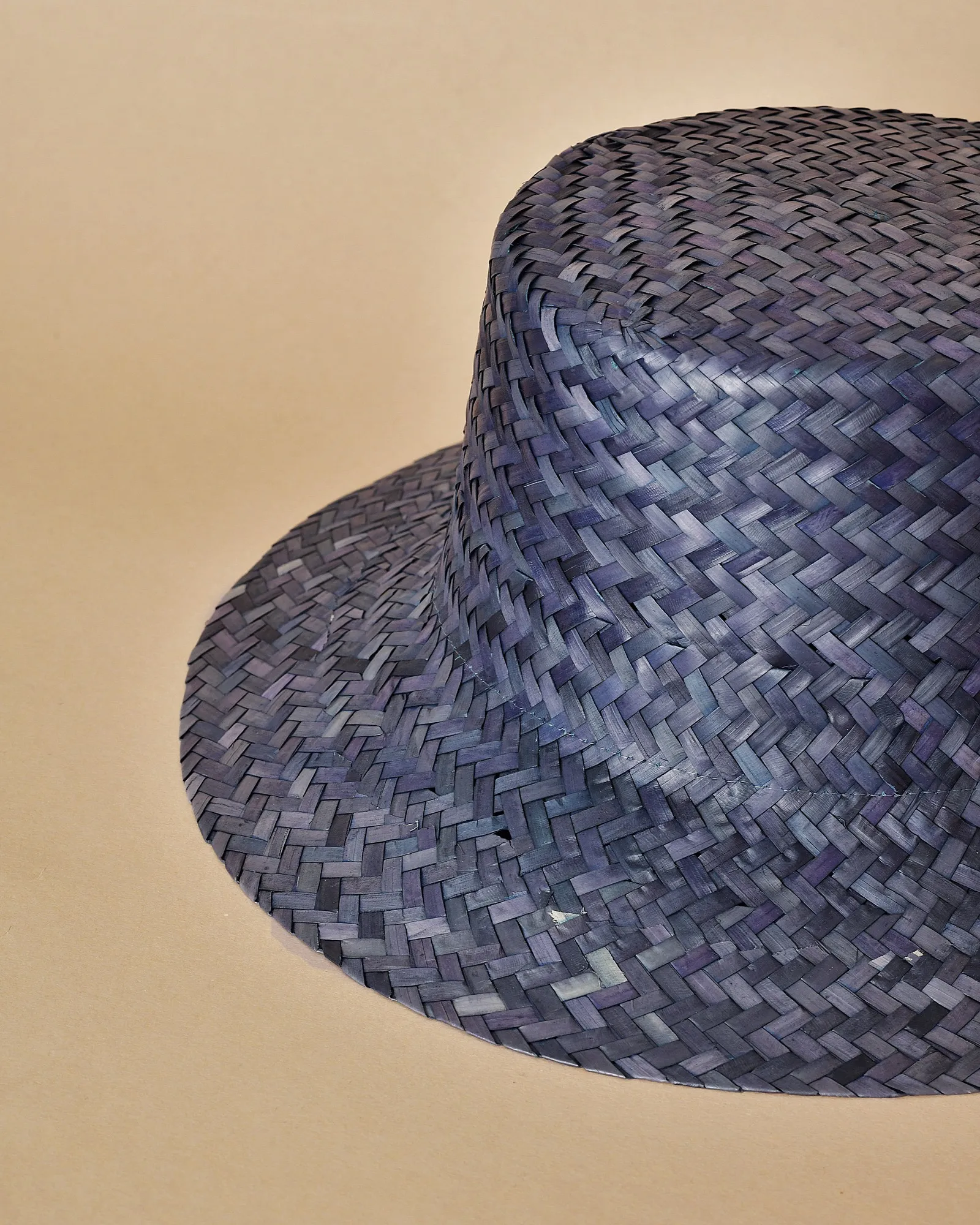 Chapeau fedora en raphia tressé bleu Reinhart Planke 