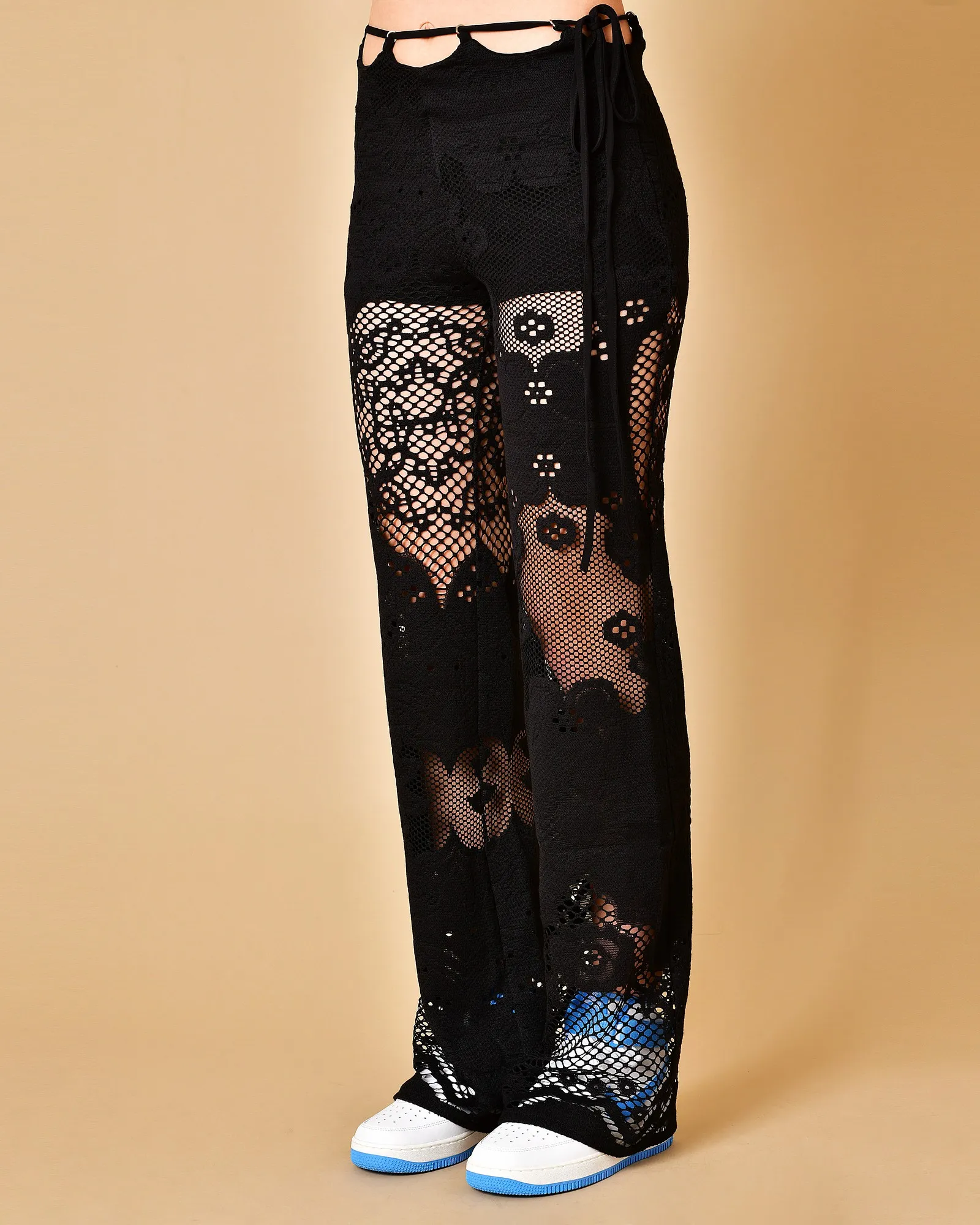 Pantalon en dentelle noir Beatrice B 