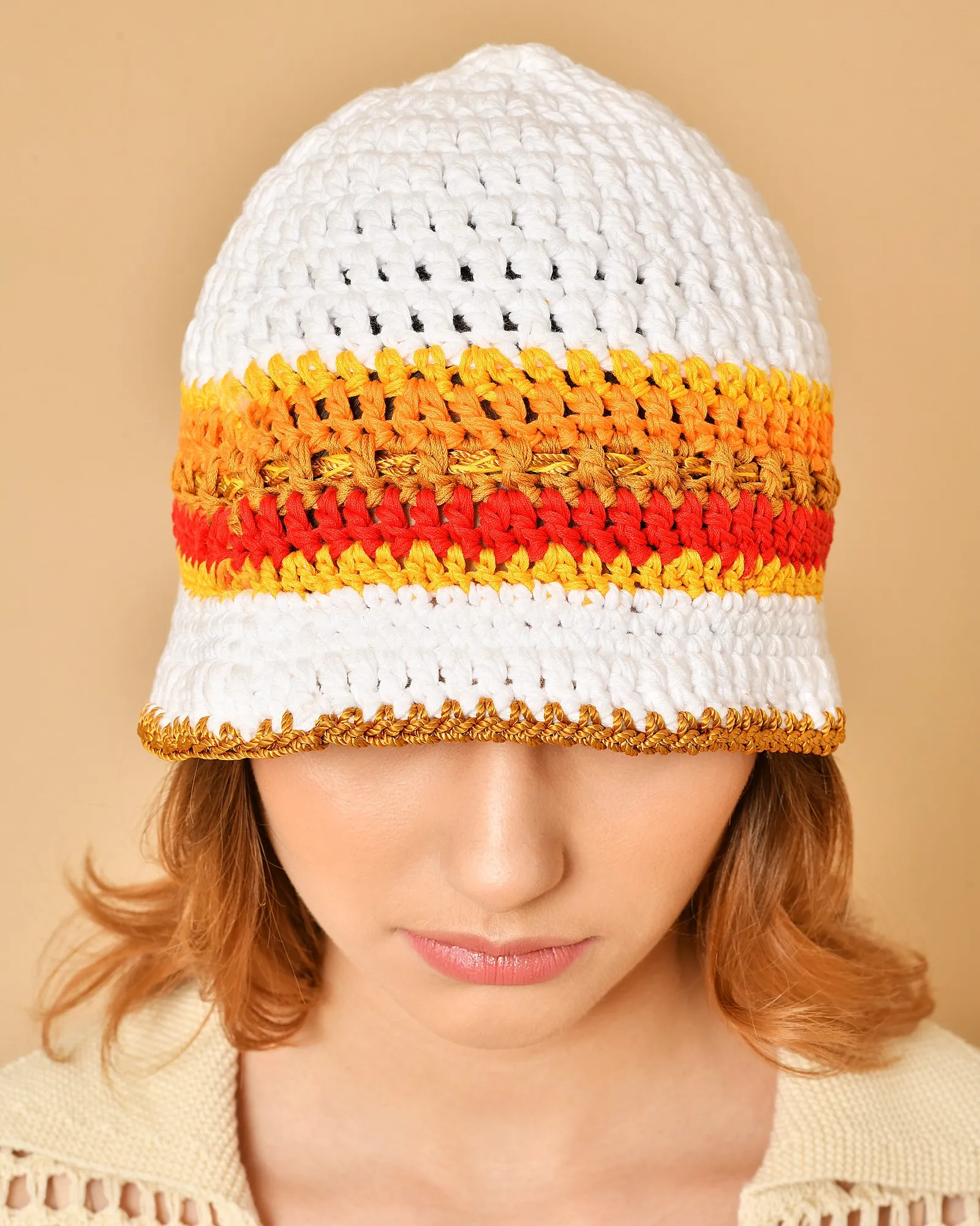 Bonnet en crochet coloré Sfizio 