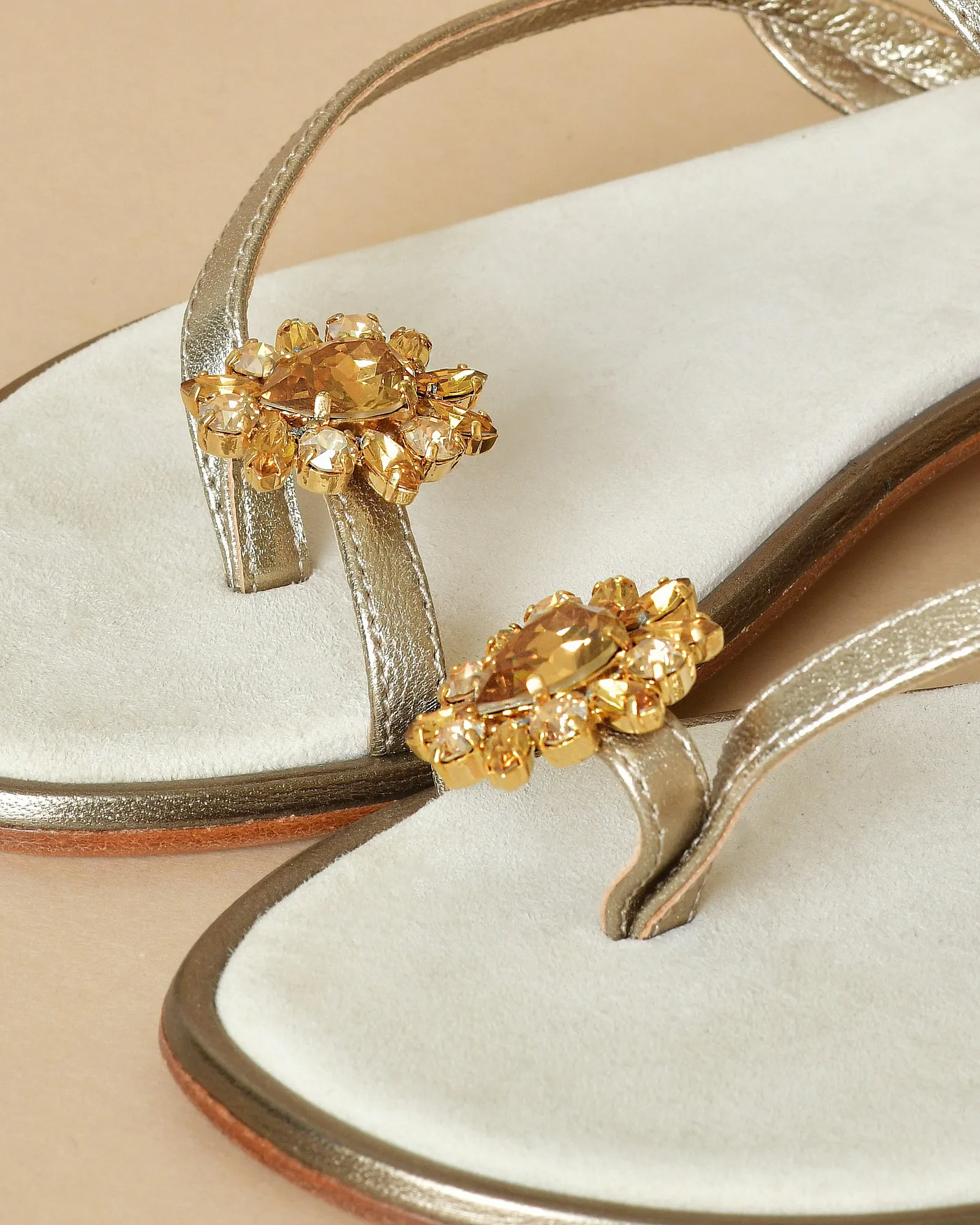 Sandales en cuir avec bijou cristal Casheart 