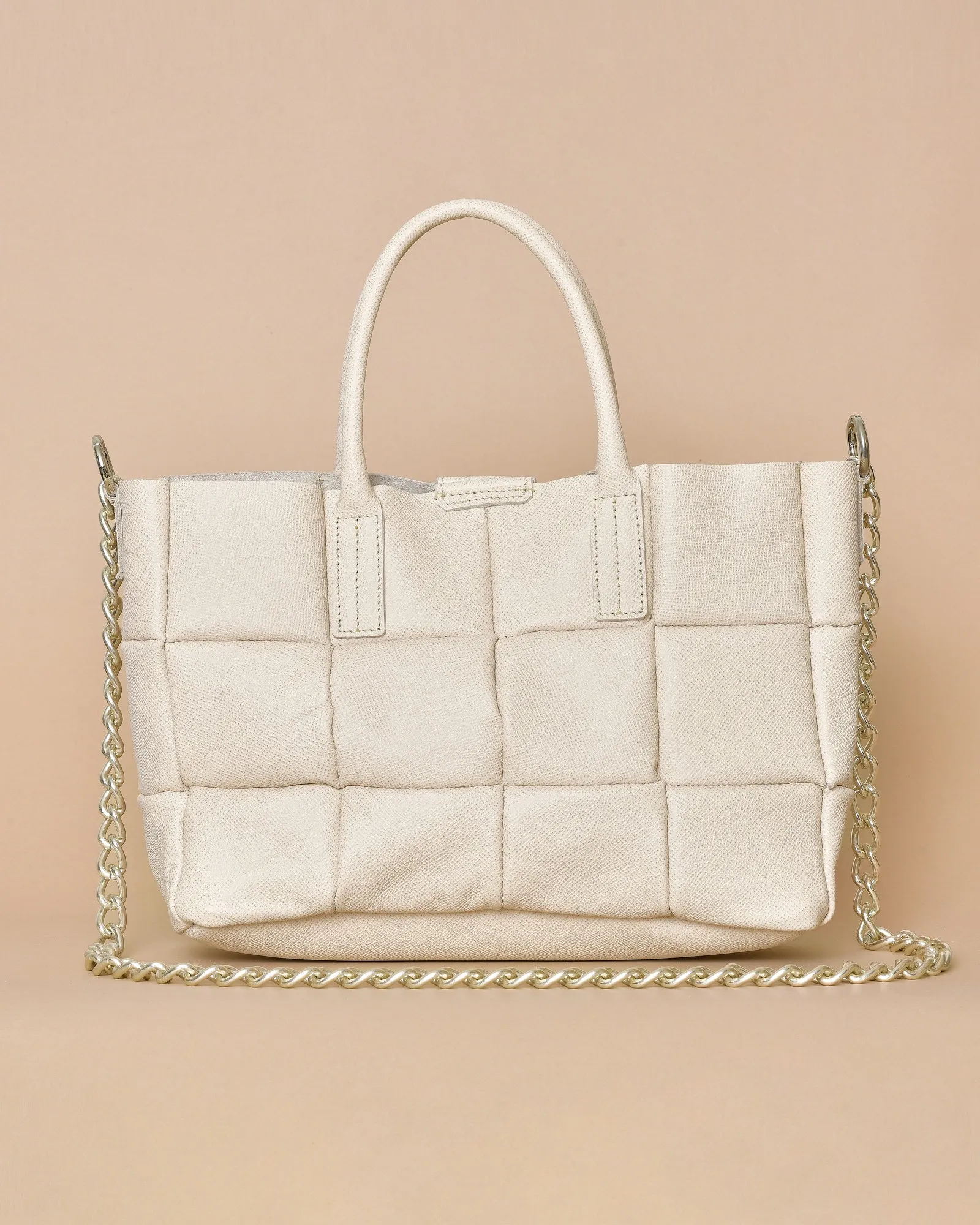 Sac à main en cuir texturé beige rosé Falorni 