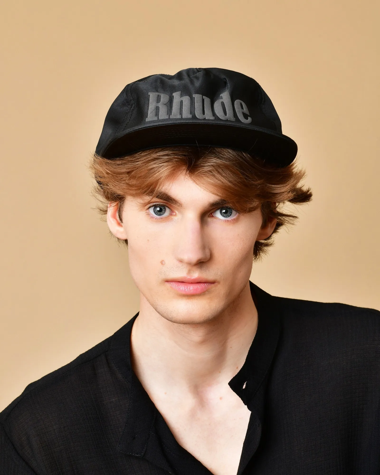 Casquette noire cirée floquée Rhude 