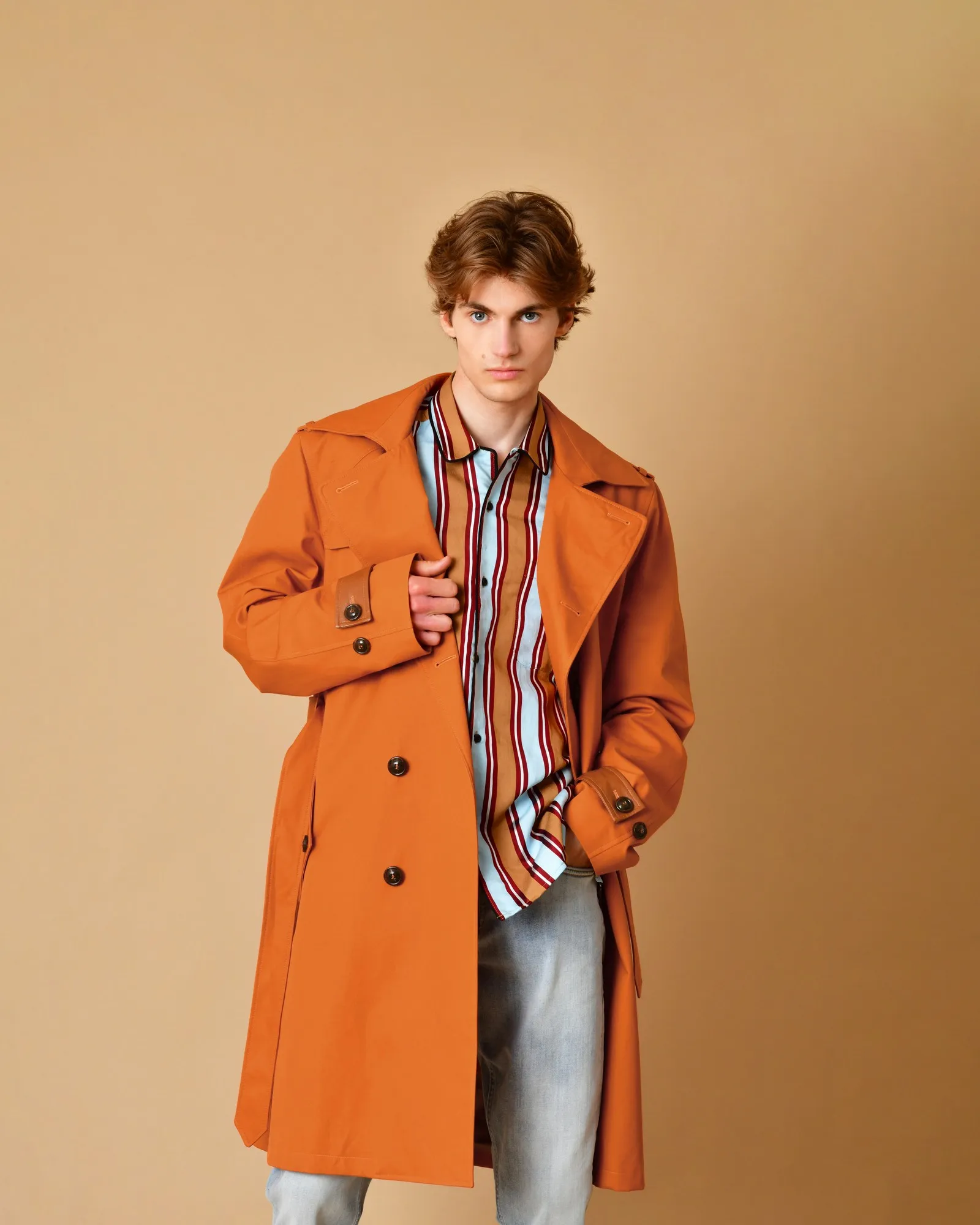 Trench coat en coton orange à ceinture Lords & Fools 