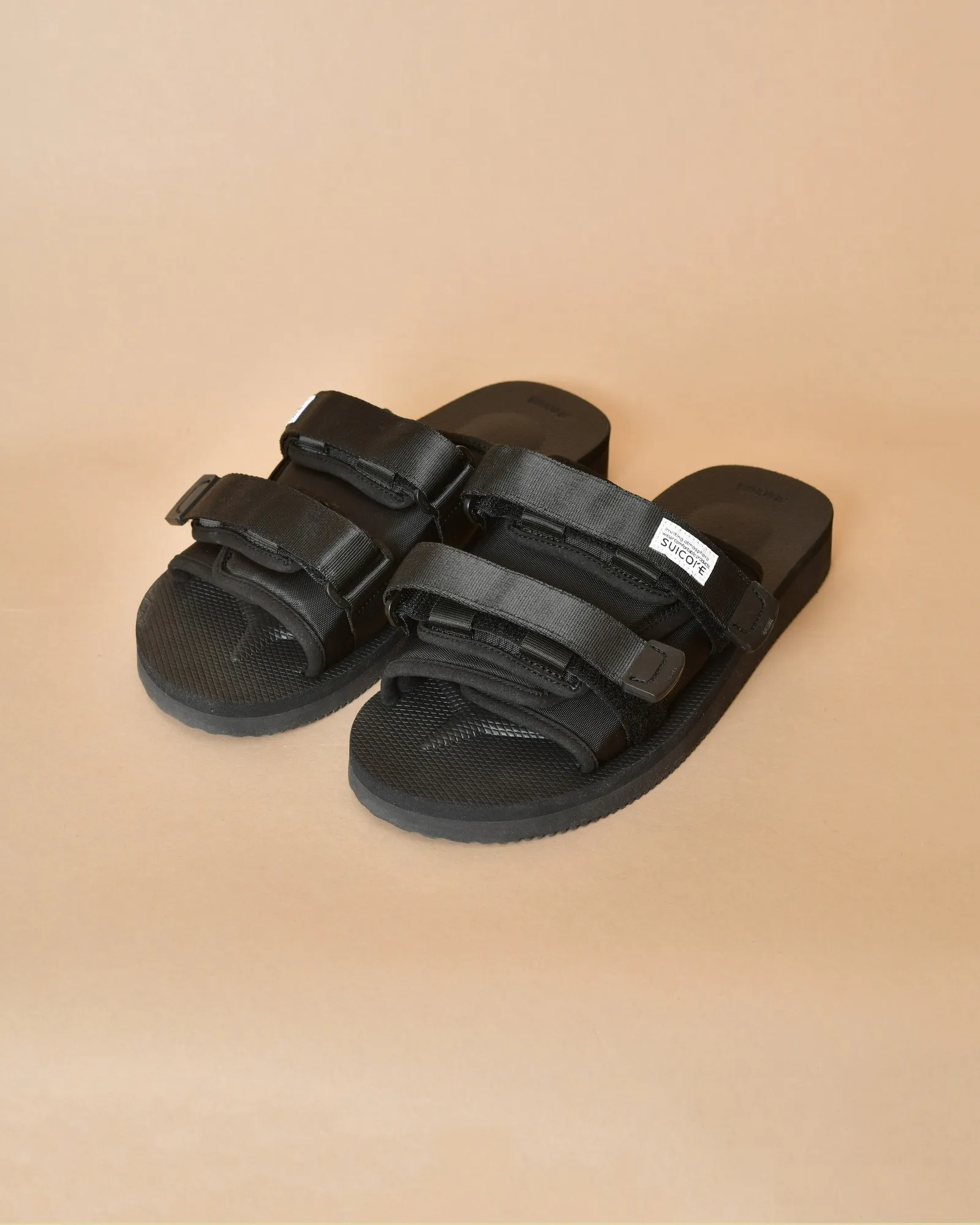 Sandales réglables noires Suicoke 