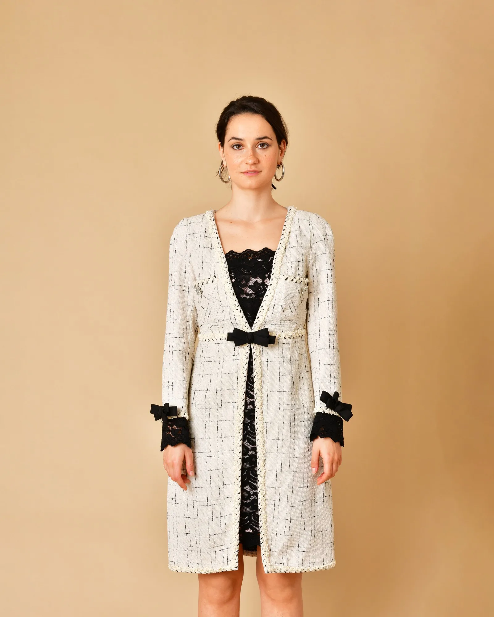 Robe en tweed et dentelle Edward Achour 