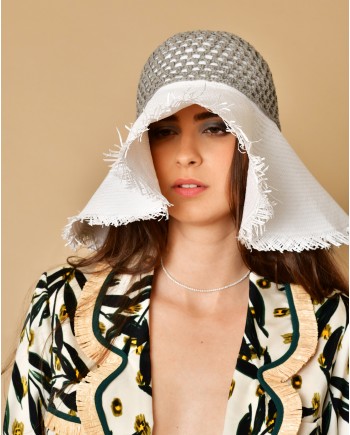 Chapeau en raphia blanc et vert gris Lorena Antoniazzi 