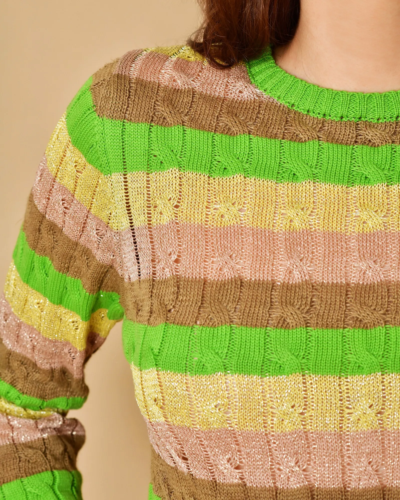 Pull en maille multicolore et fils argentés Emma White 