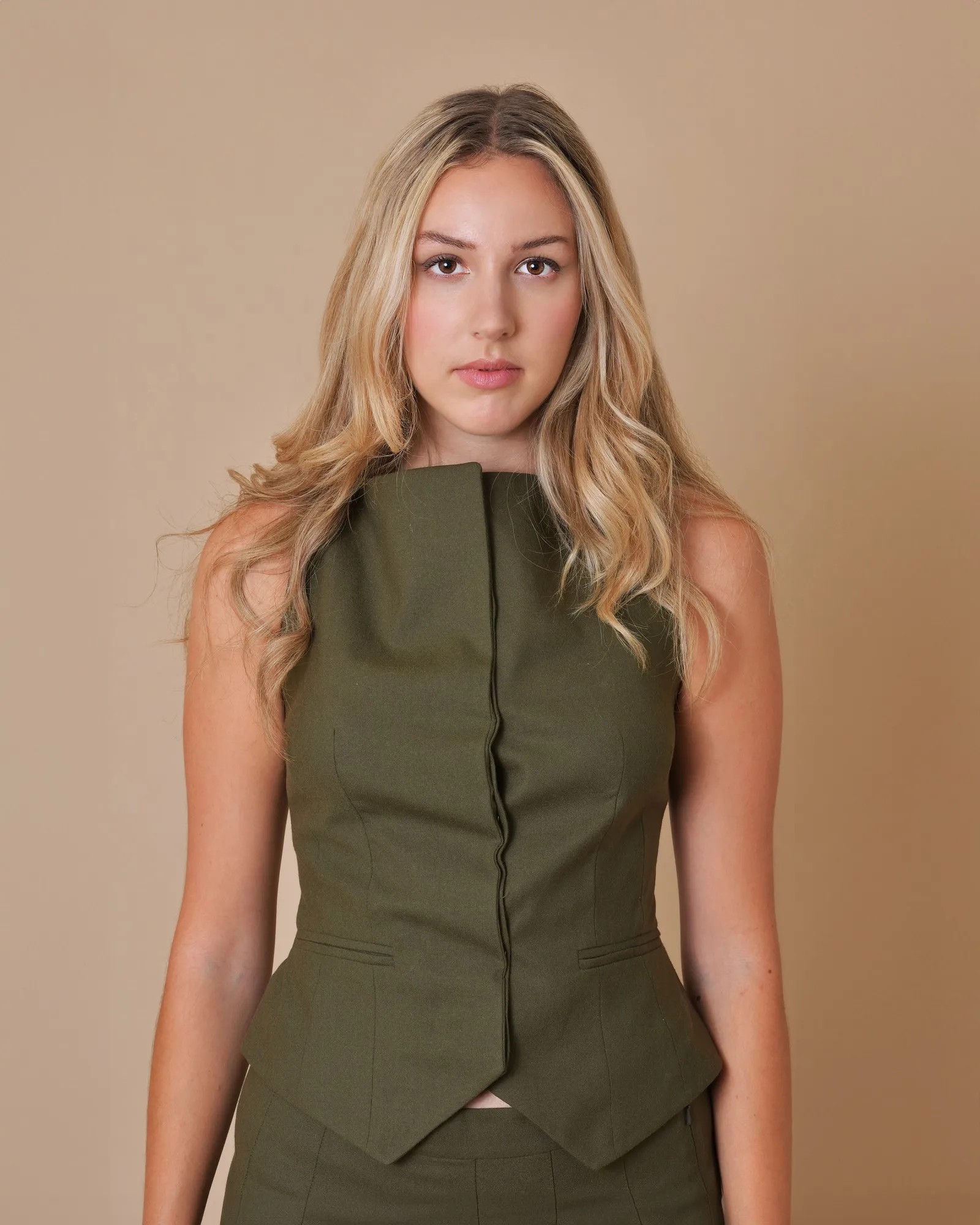 Top gilet en laine verte Aya Muse 