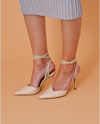 Escarpins en cuir beige Peserico 