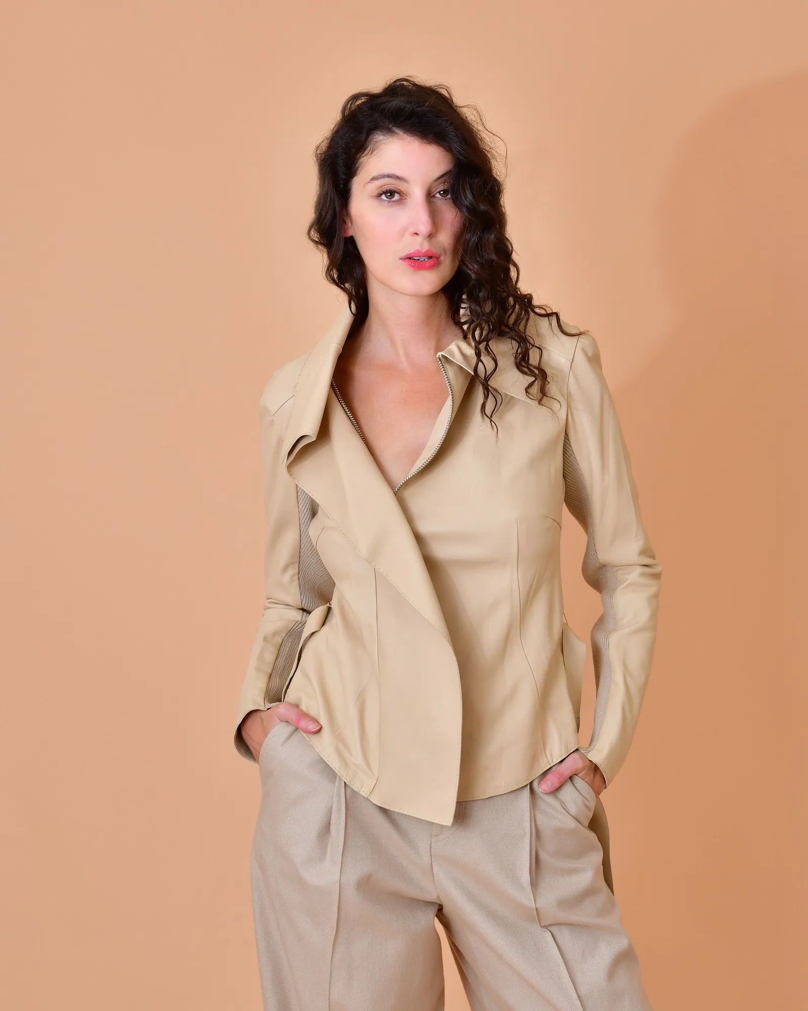 Veste en cuir à empiècements Lorena Antoniazzi 