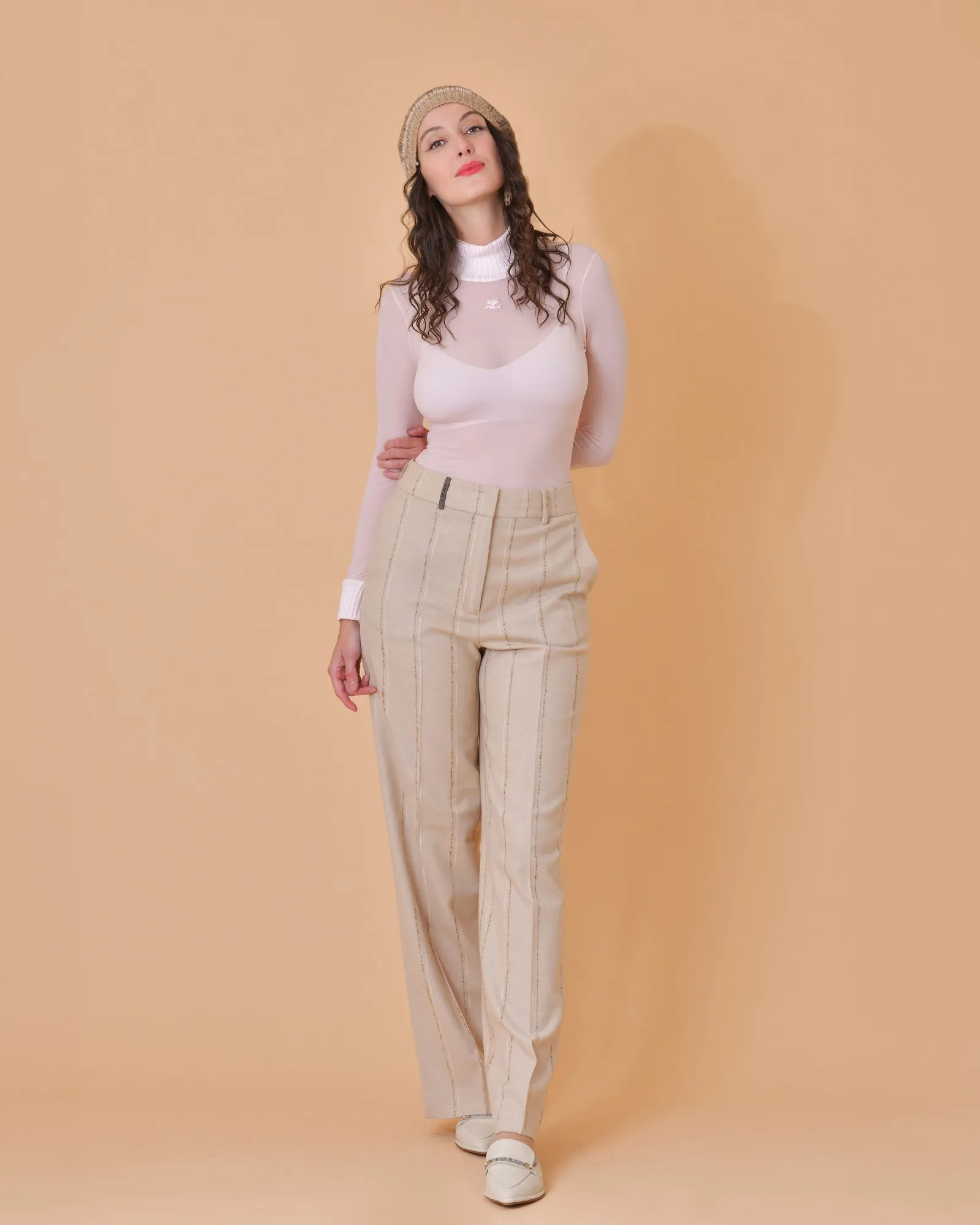 Pantalon en laine vierge beige avec des rayures Peserico 