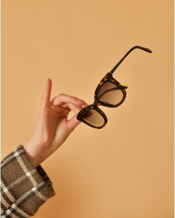 Lunettes marron Carven 