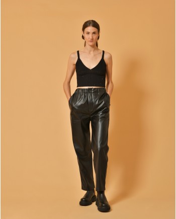 Pantalon en cuir synthétique noir Chloé Stora 