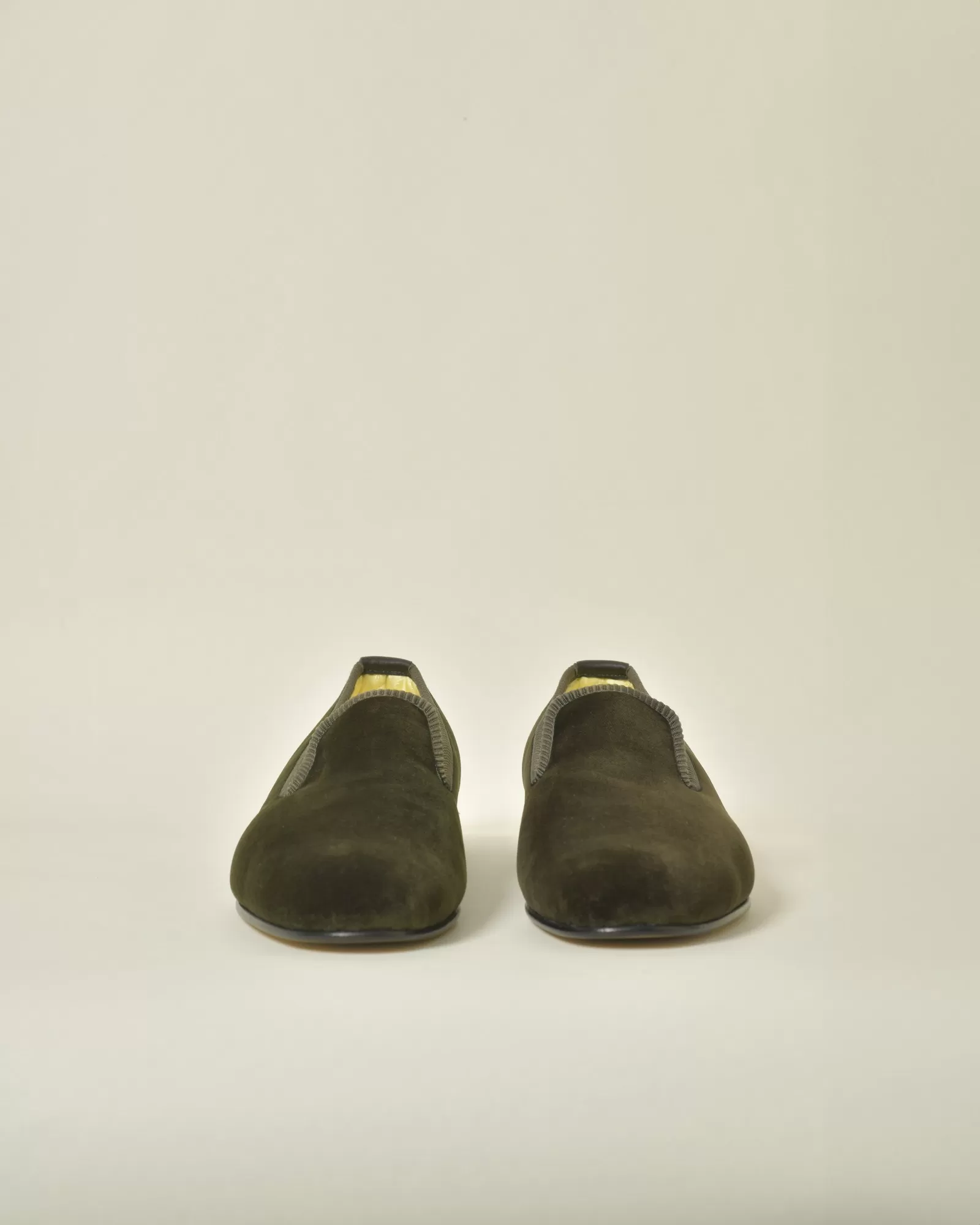 Mocassins en velours vert olive Bowhill & Elliott 