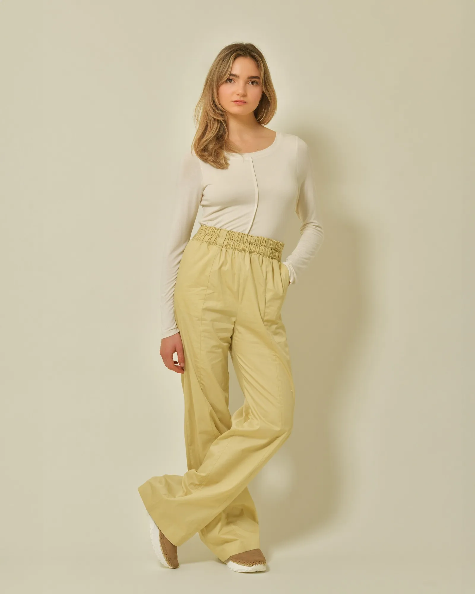 Pantalon en coton beige Fabiana Filippi 