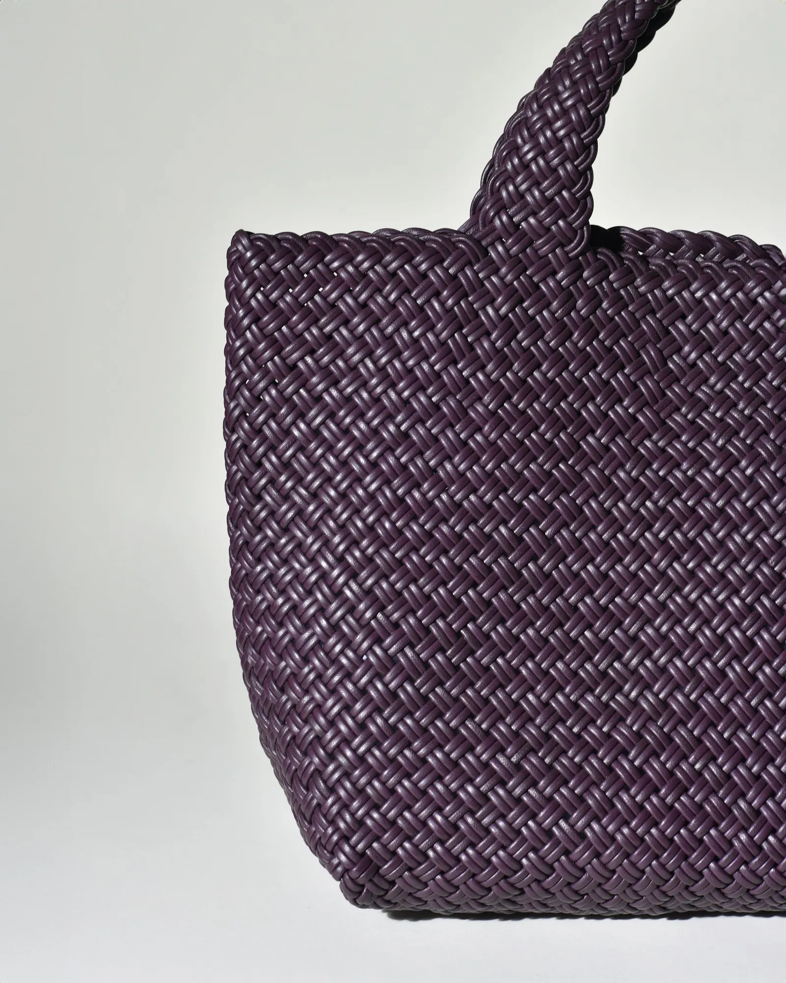 Sac porté épaule en cuir tressé violet Falorni 