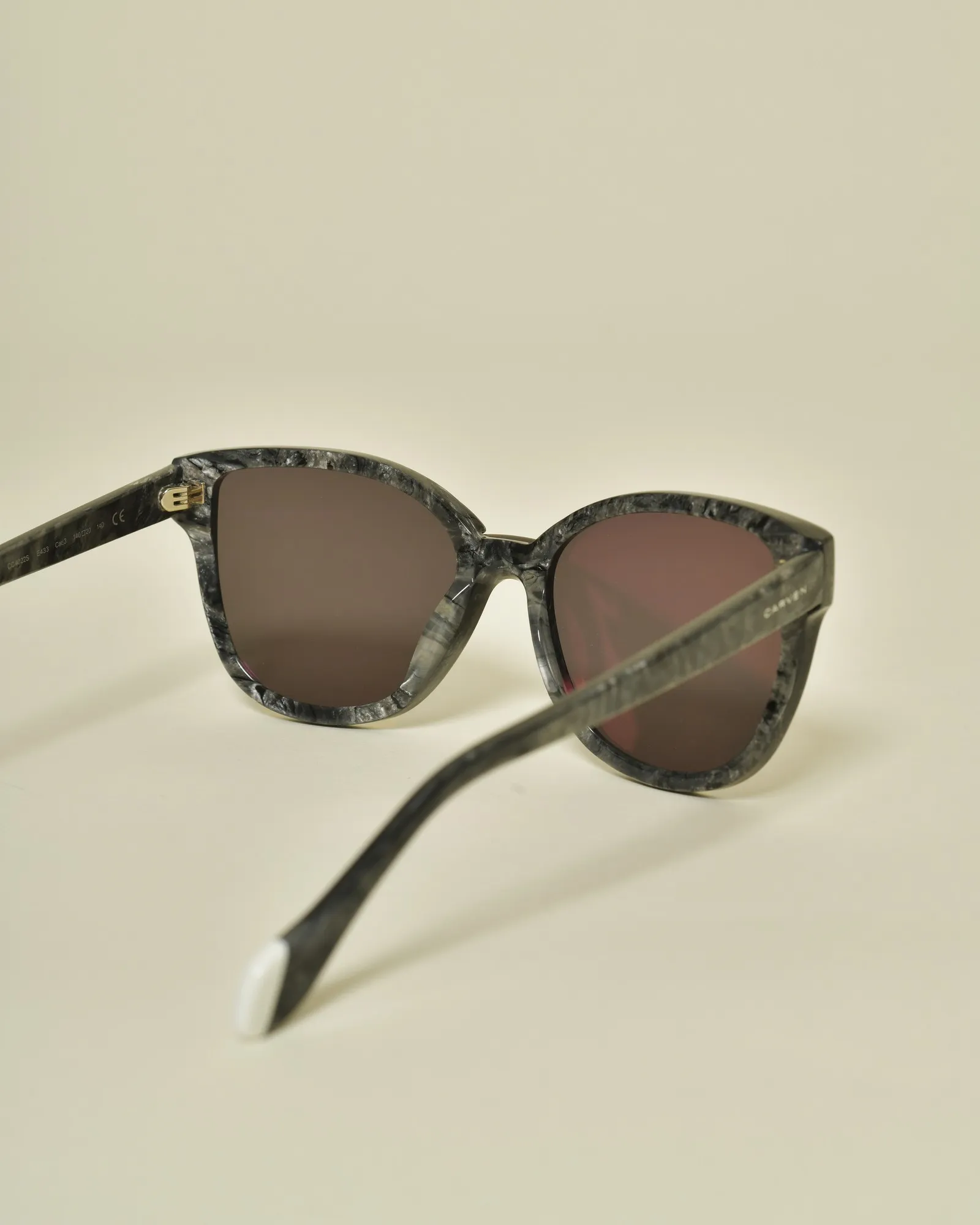 Lunettes de soleil wayfarer à imprimé marbré Carven 