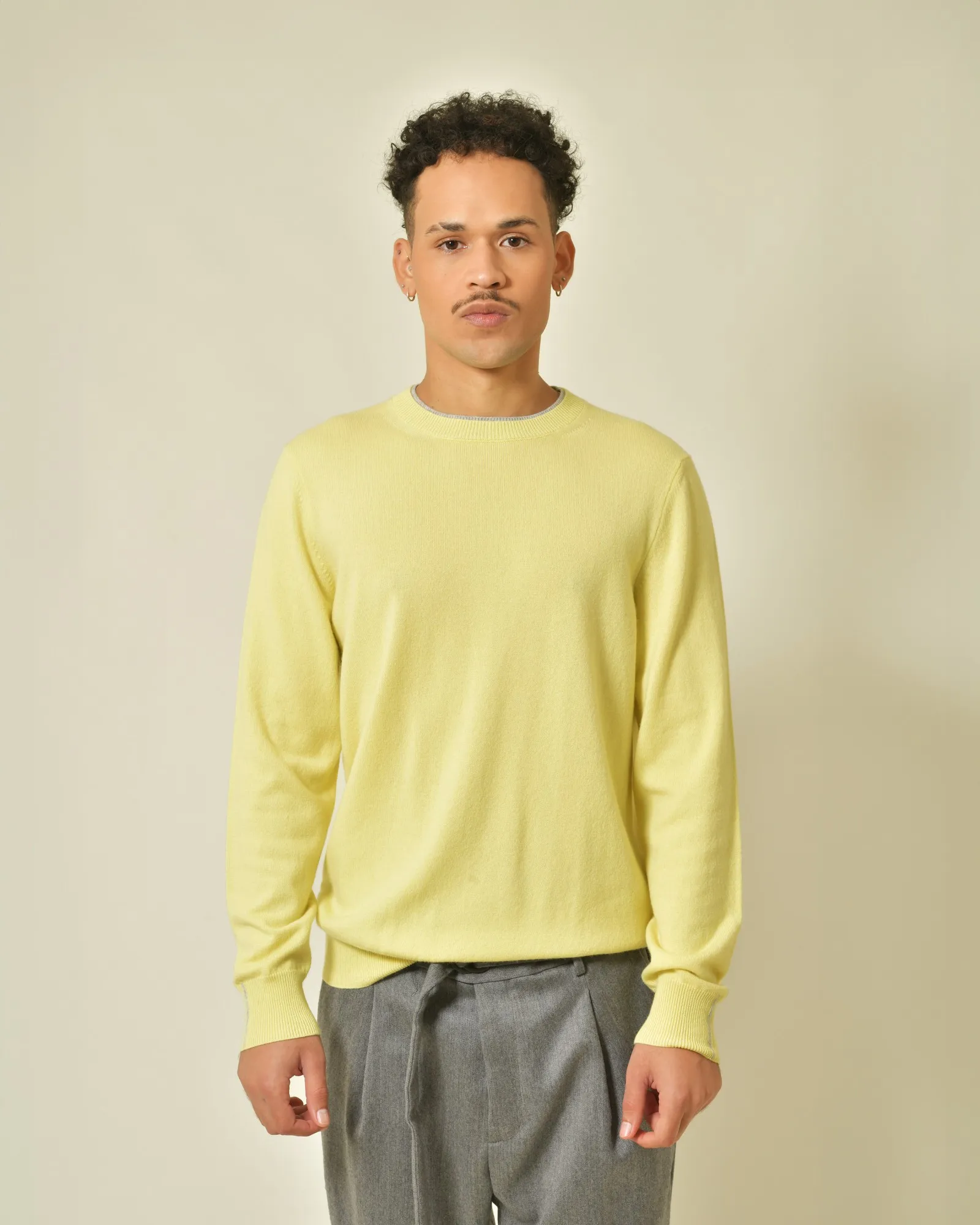 Pull en laine soie et cachemire jaune Peserico 