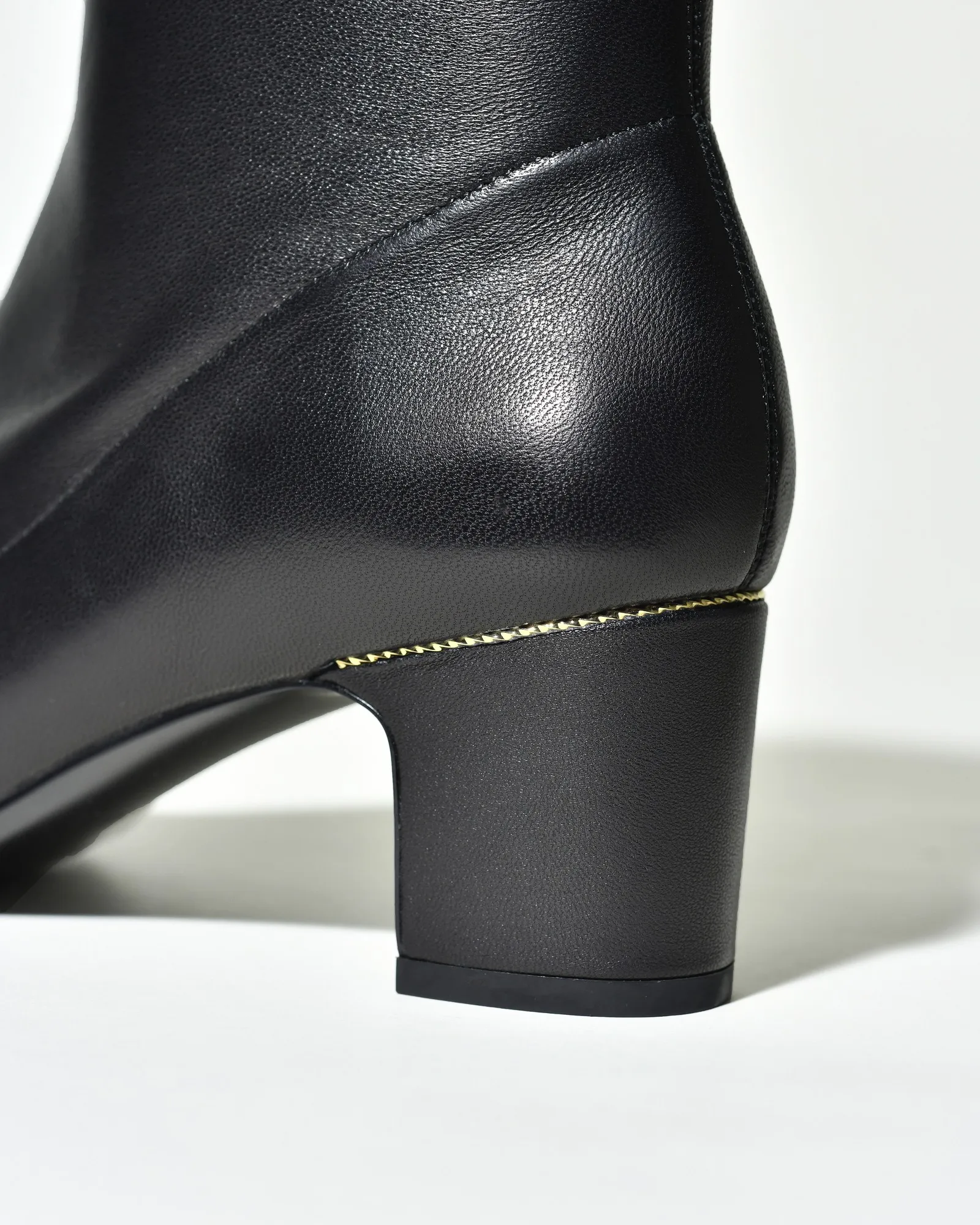 Bottines en cuir noir Mercadal 