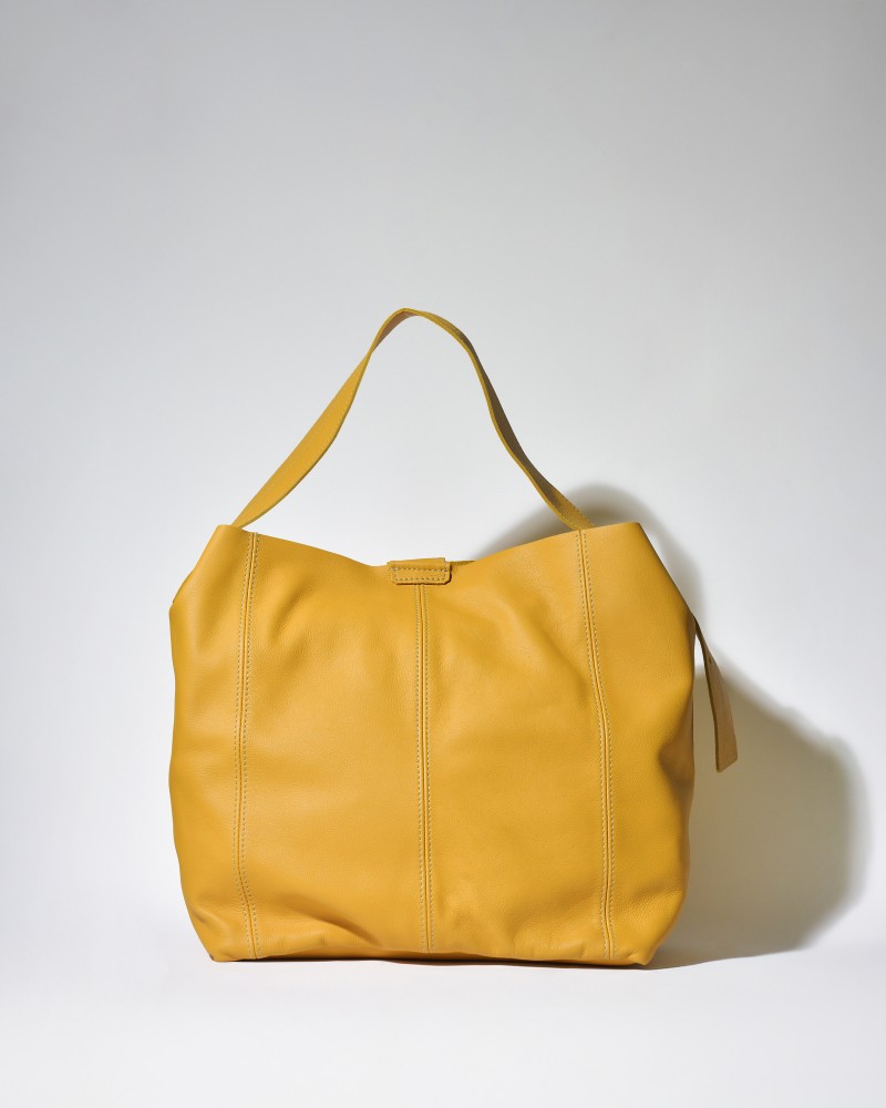 Sac porté épaule en cuir jaune Falorni 