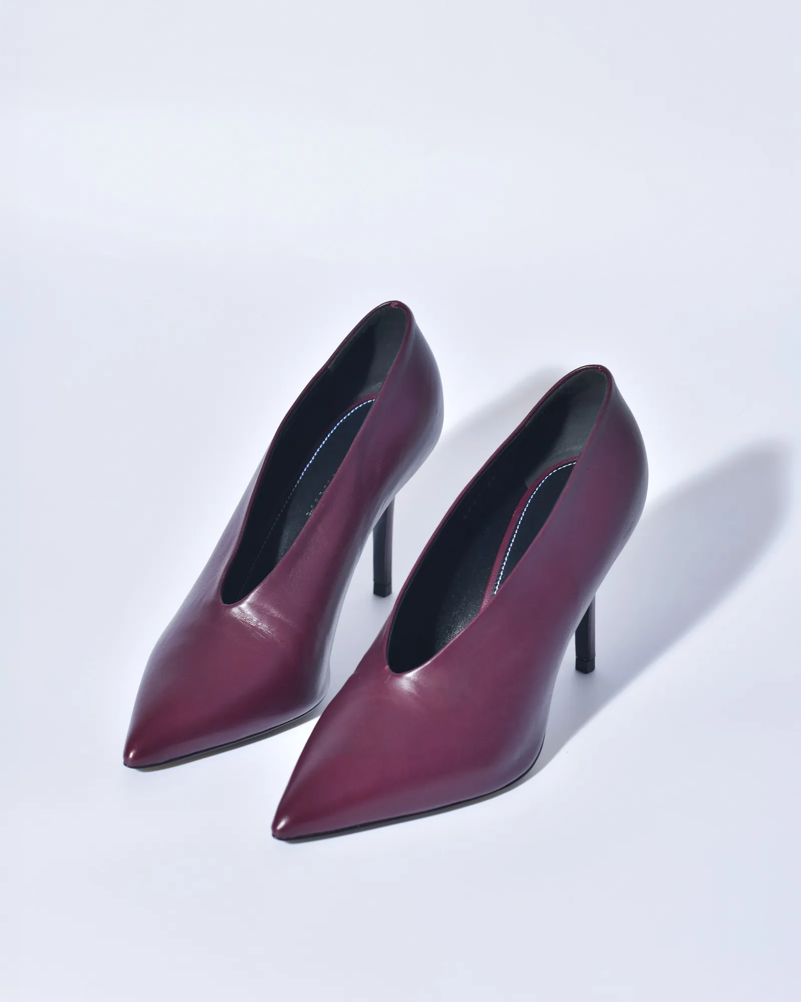 Escarpins en cuir couleur cerise Premiata 